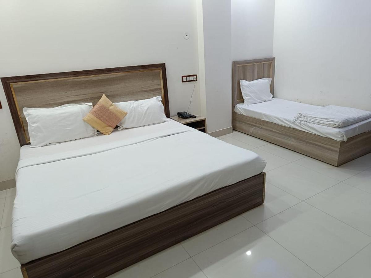 Hotel Qualia Suites At Delhi Airport New Delhi Bagian luar foto