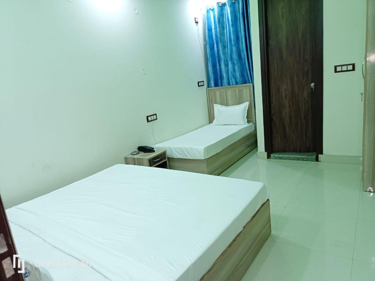 Hotel Qualia Suites At Delhi Airport New Delhi Bagian luar foto